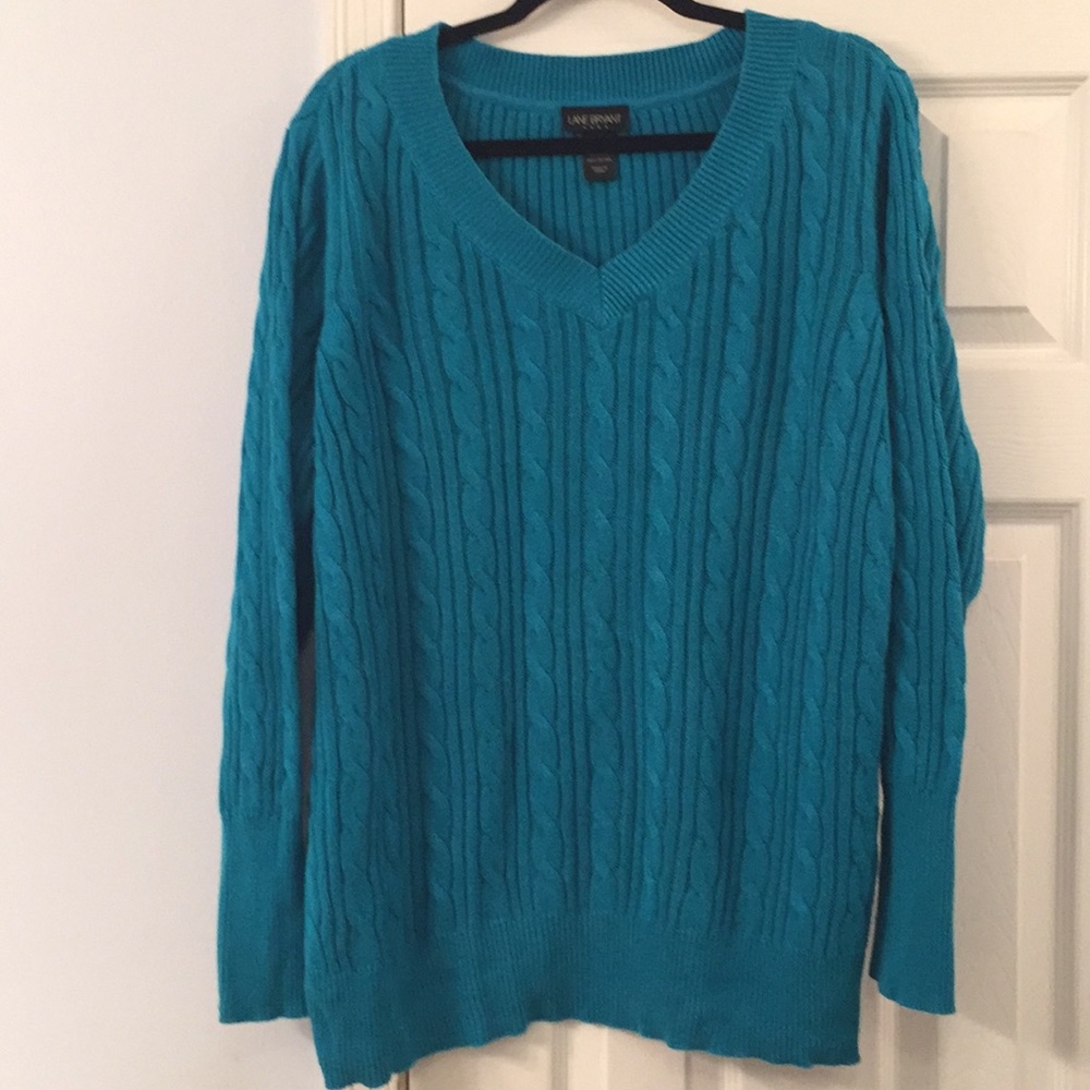 Women’s Cable Knit Sweater